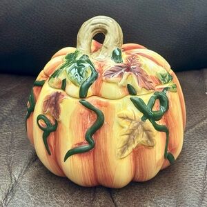 Pumpkin Goody Jar with Lid - Young’s Harvest Collection